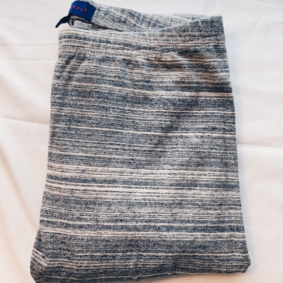 Aeropostale Pants - Grey stripped leggings